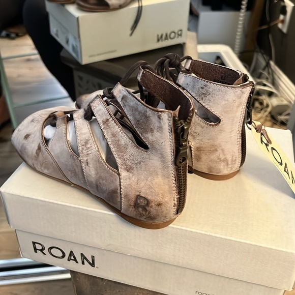 🛑 1 hour SALE. 💎 ROAN by BED/STU, Suede Winnie Flat Sandals - Picture 7 of 8